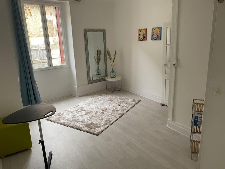 L'Authentique Villa Шабли Екстериор снимка